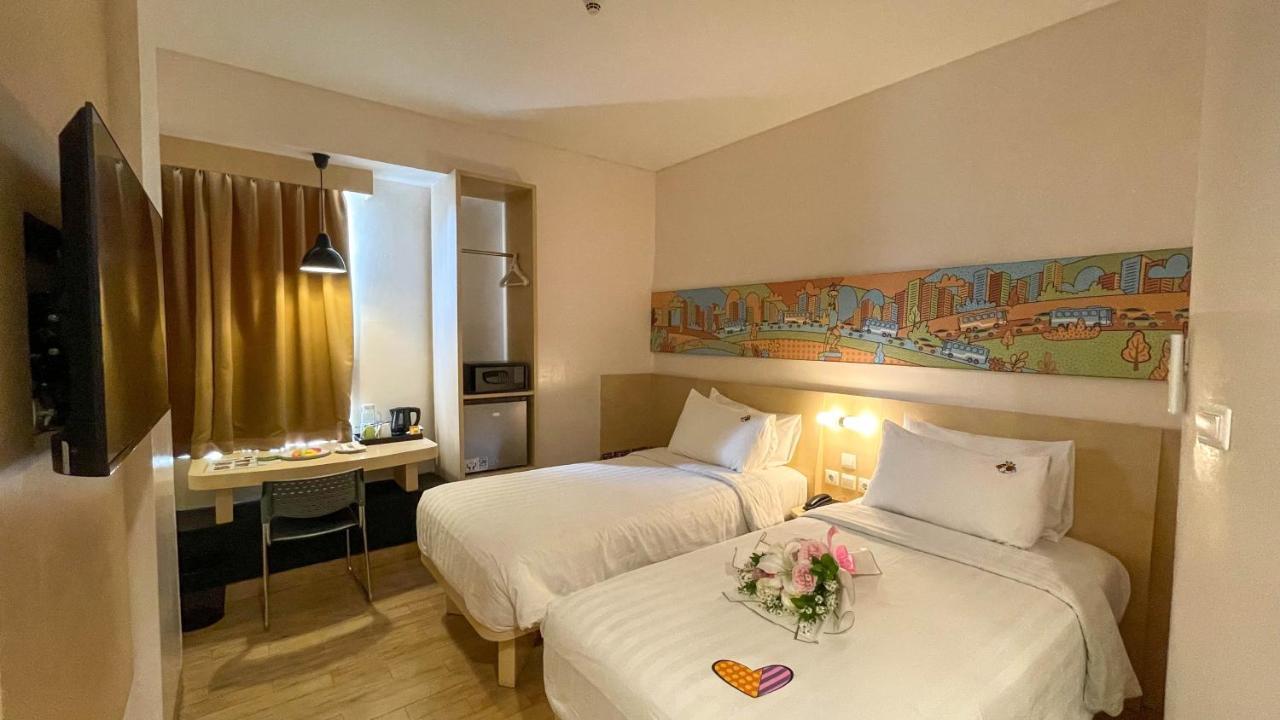 Maxone Premier Melawai Hotel Jacarta Exterior foto